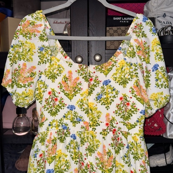 Laundry by Shelli Segal Floral Puff Sleeve Dress - Picture 7 of 9